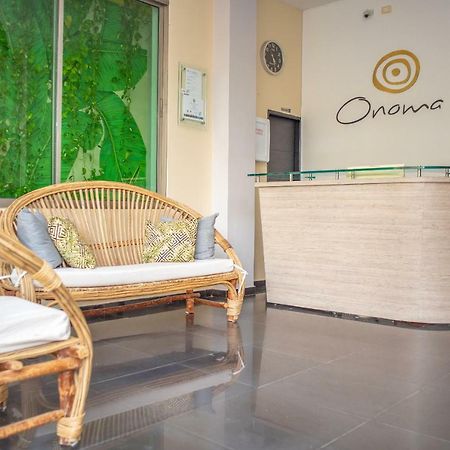 Onoma Hotel Lorica Buitenkant foto